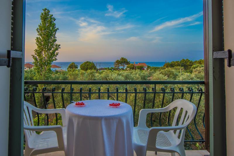 Porto Giardino Apartments Psarou  Екстериор снимка